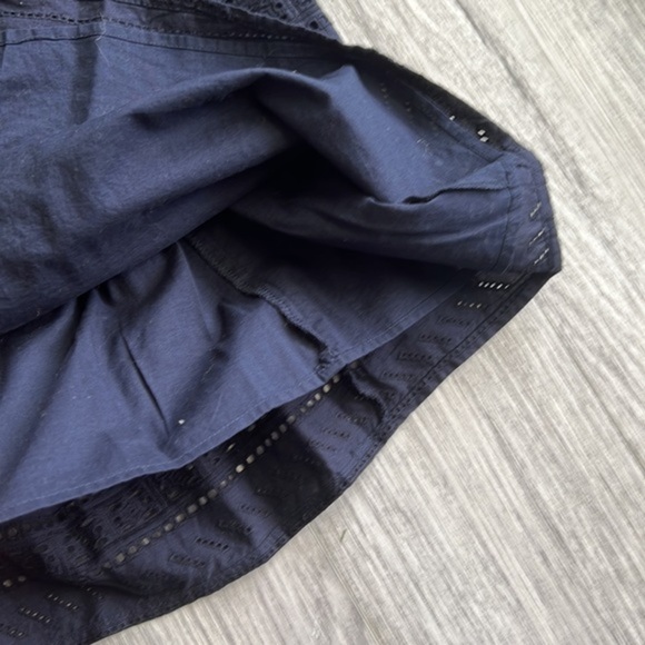 LOFT Eyelet‎ Ruffle Tank Top Size LP - Picture 6 of 10